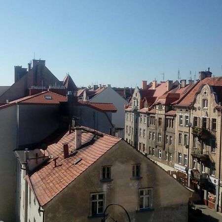 Urocze Studio Z Klimatem W Centrum Legnicy Legnica Exterior foto